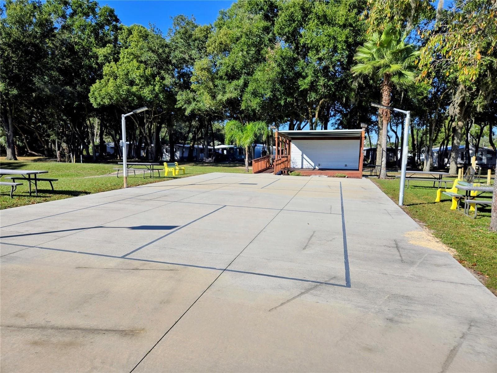 Manufactured Home at 39326 RECESS DR, ZEPHYRHILLS, photo 32 of 33
