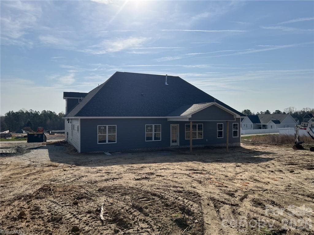 Single Family Residence at 173 Cool Run, Lexington, photo 2 of 3