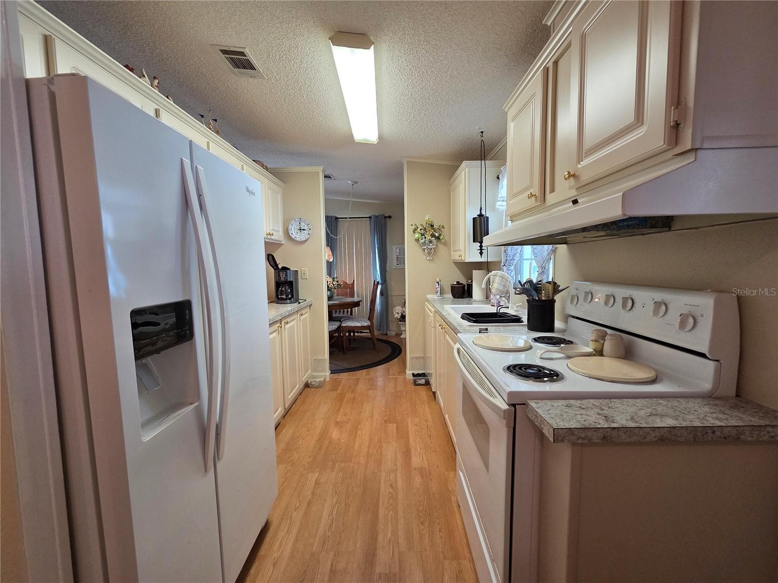 Manufactured Home at 4157 71ST LN N #14, ST PETERSBURG, photo 2 of 20