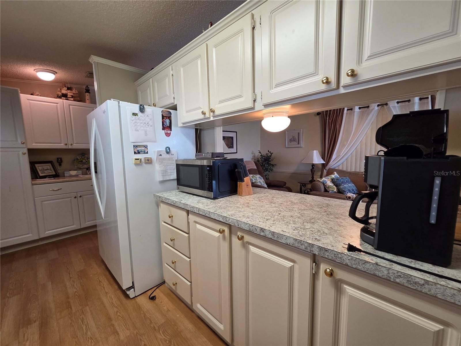 Manufactured Home at 4157 71ST LN N #14, ST PETERSBURG, photo 3 of 20