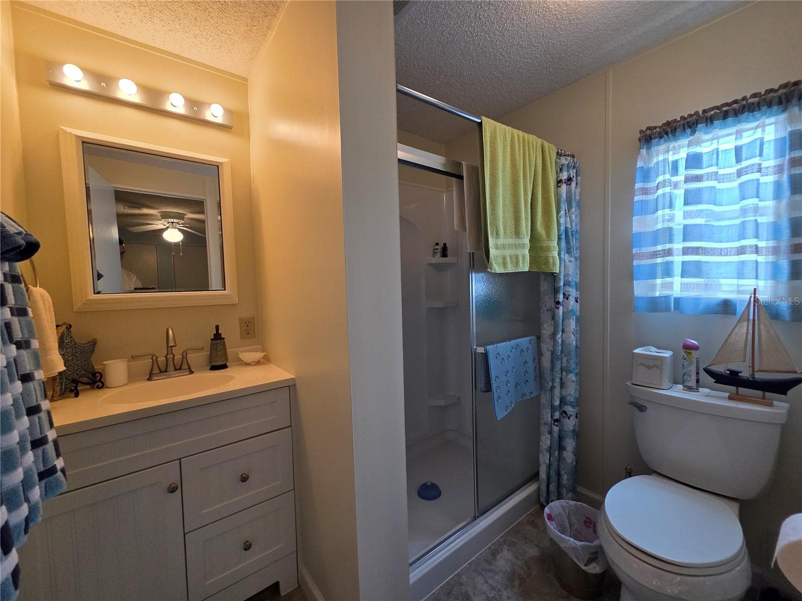 Manufactured Home at 4157 71ST LN N #14, ST PETERSBURG, photo 12 of 20