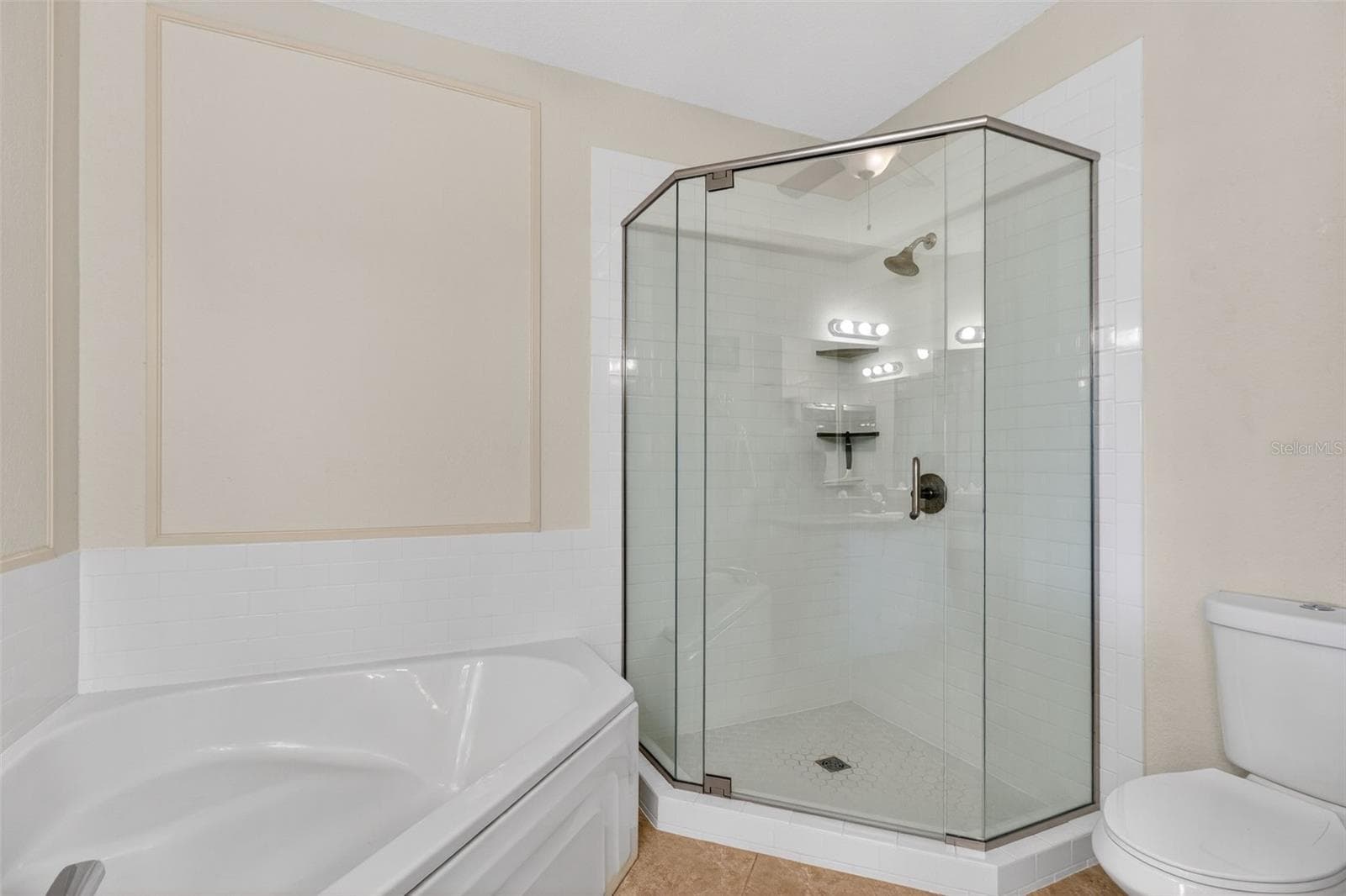 Upgraded Shower - 2730 VIA TIVOLI #335A, CLEARWATER
