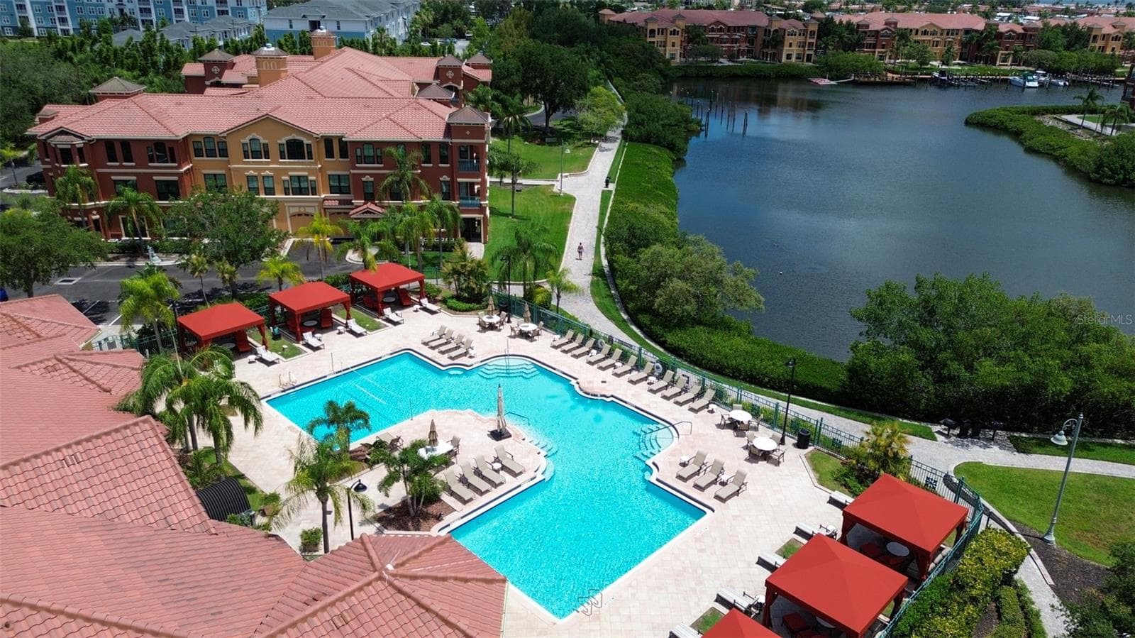 Waterfront pool - 2730 VIA TIVOLI #335A, CLEARWATER
