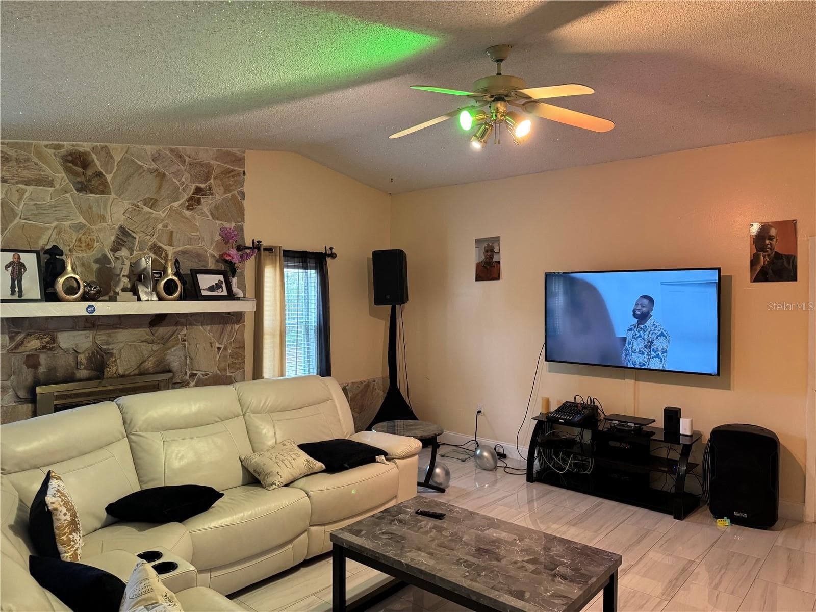 Single Family Residence at 1410 MONITOR AVE, ORLANDO, photo 7 of 10
