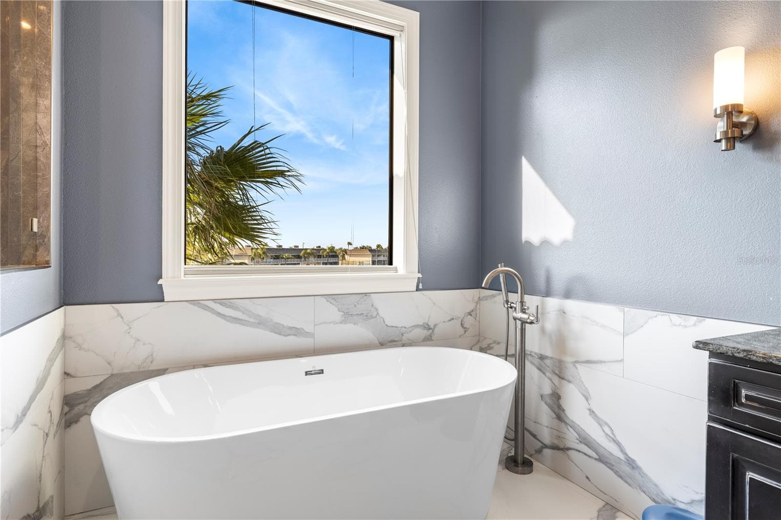 Primary Suite Bathroom - 4128 CAUSEWAY VISTA DR, TAMPA