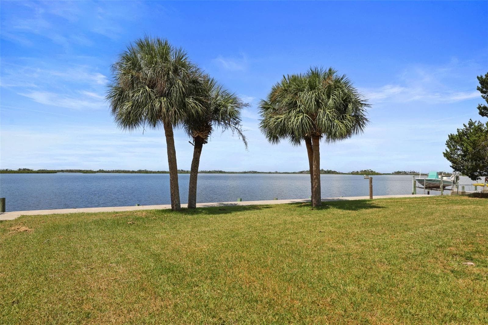 Single Family Residence at 11930 W BAYSHORE DR, CRYSTAL RIVER, photo 7 of 81