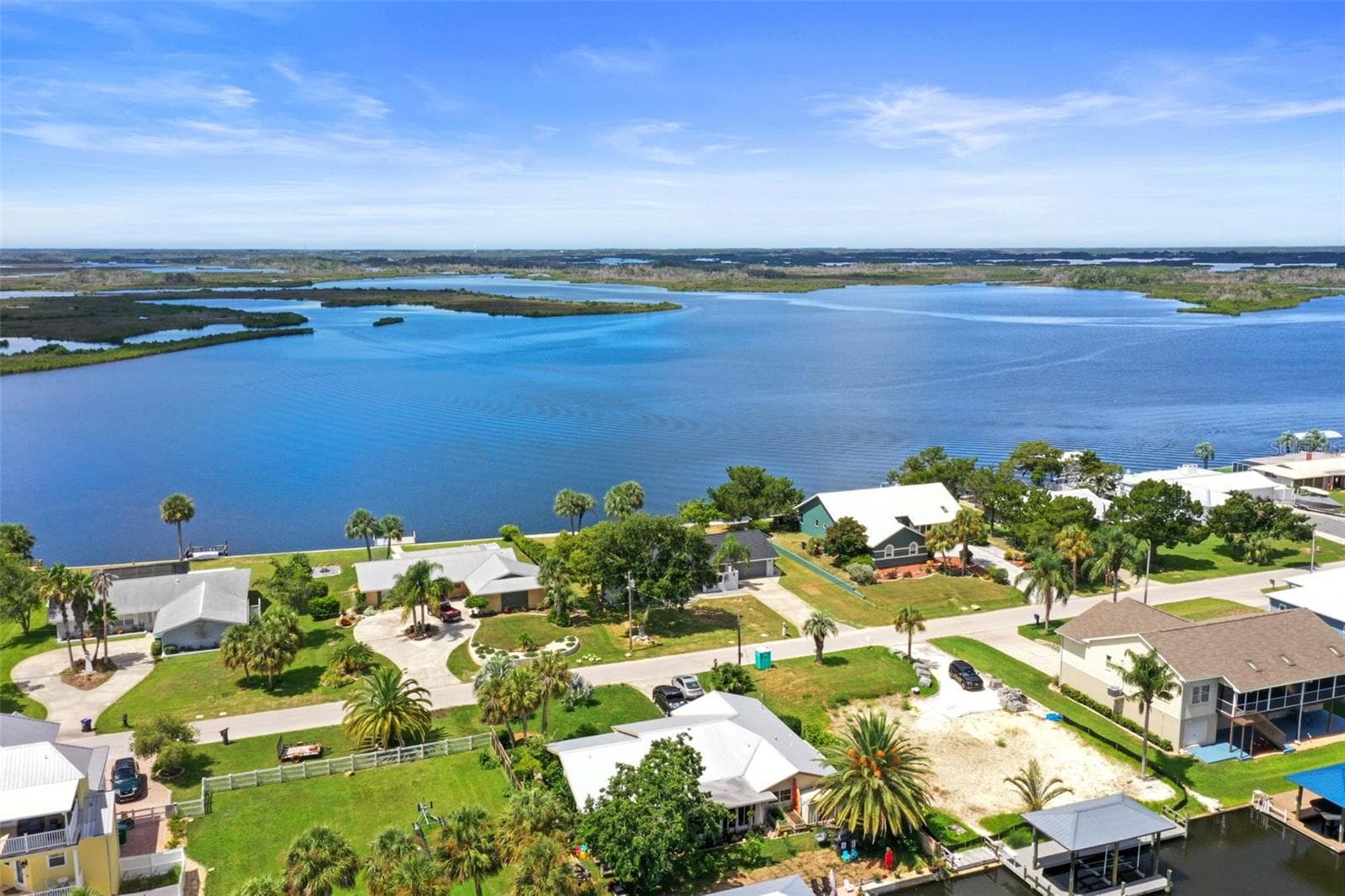 Single Family Residence at 11930 W BAYSHORE DR, CRYSTAL RIVER, photo 43 of 81