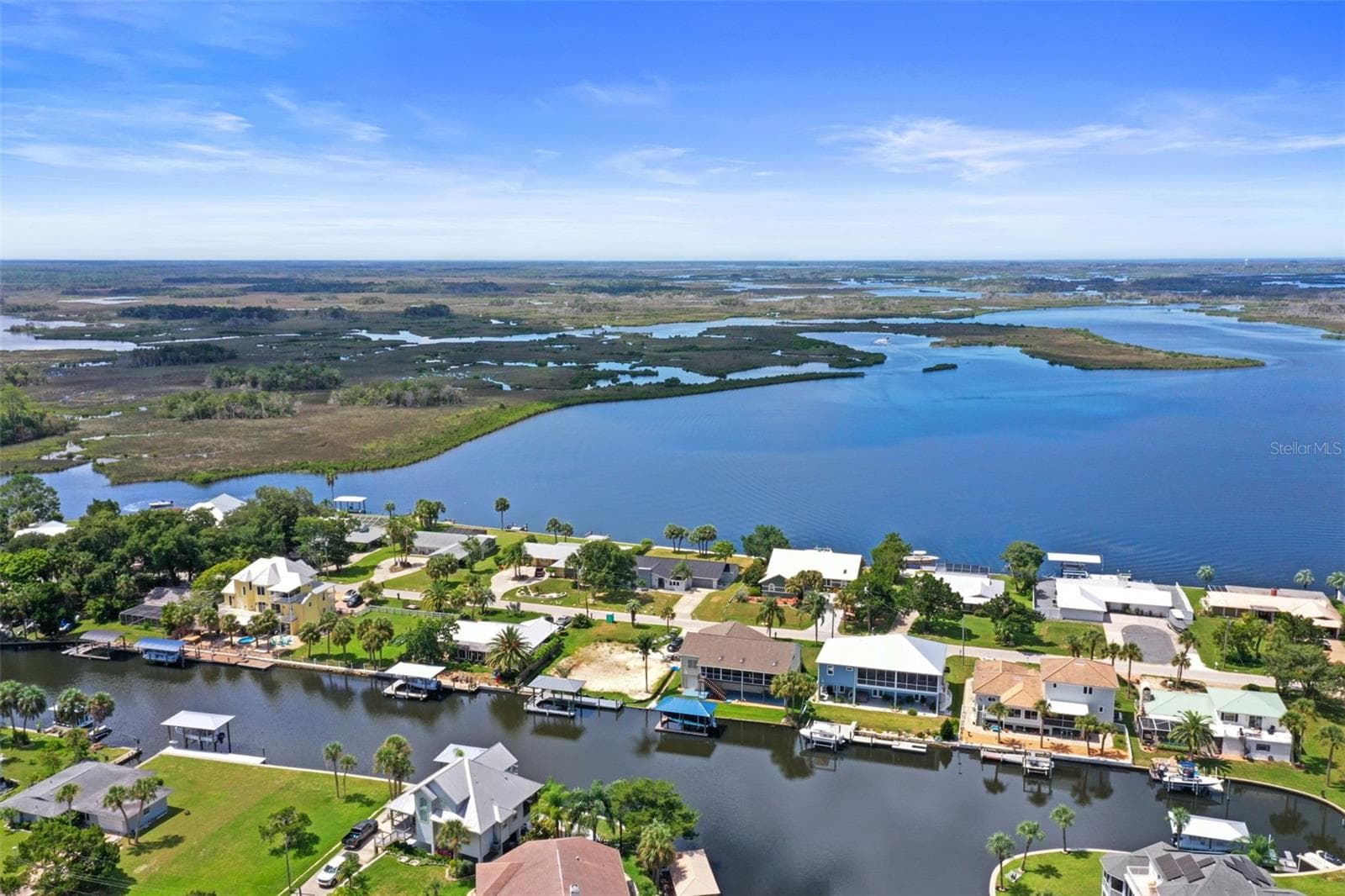 Single Family Residence at 11930 W BAYSHORE DR, CRYSTAL RIVER, photo 46 of 81