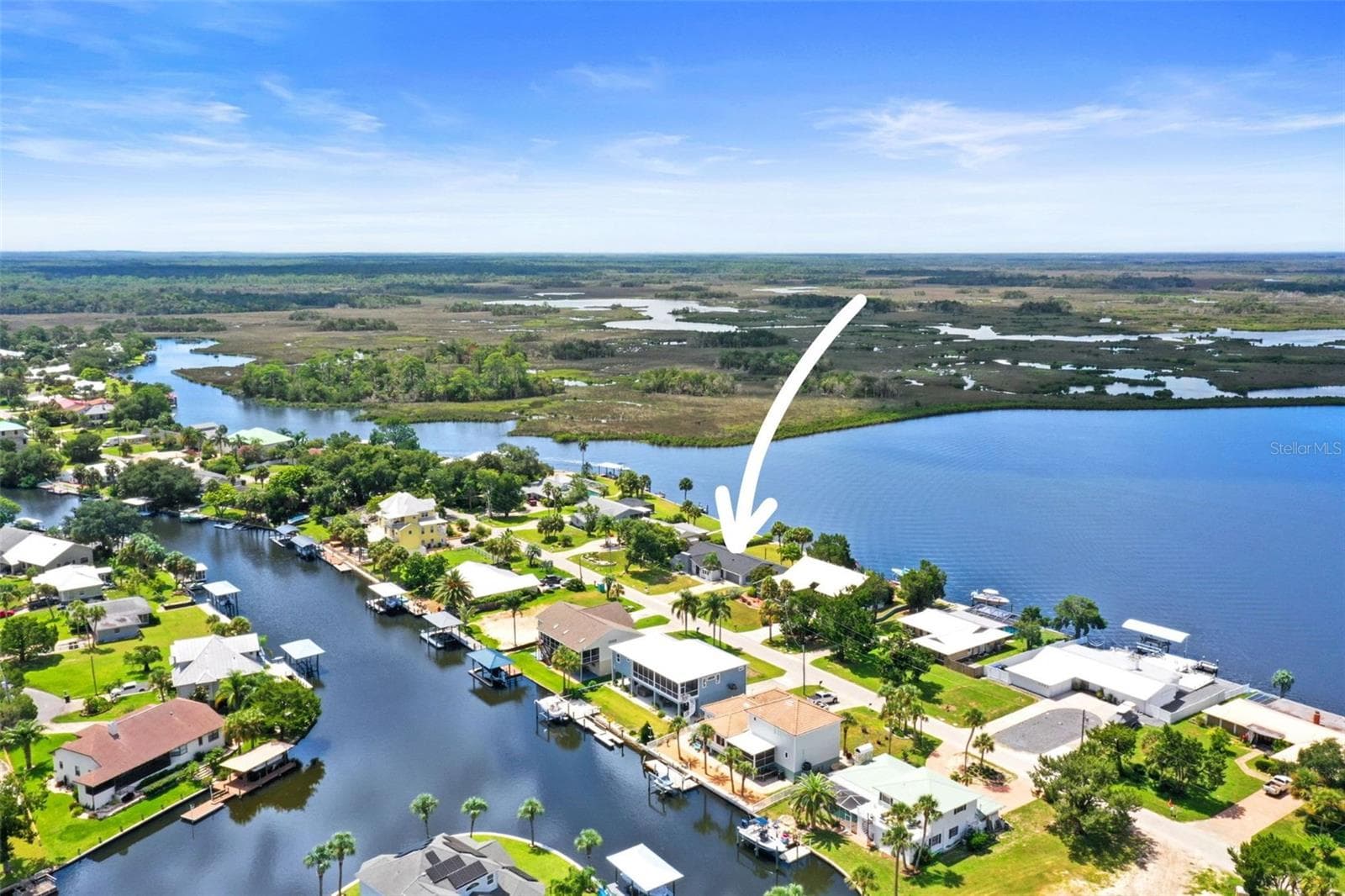 Single Family Residence at 11930 W BAYSHORE DR, CRYSTAL RIVER, photo 49 of 81