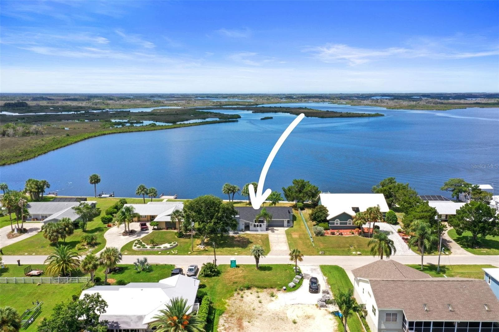 Single Family Residence at 11930 W BAYSHORE DR, CRYSTAL RIVER, photo 52 of 81