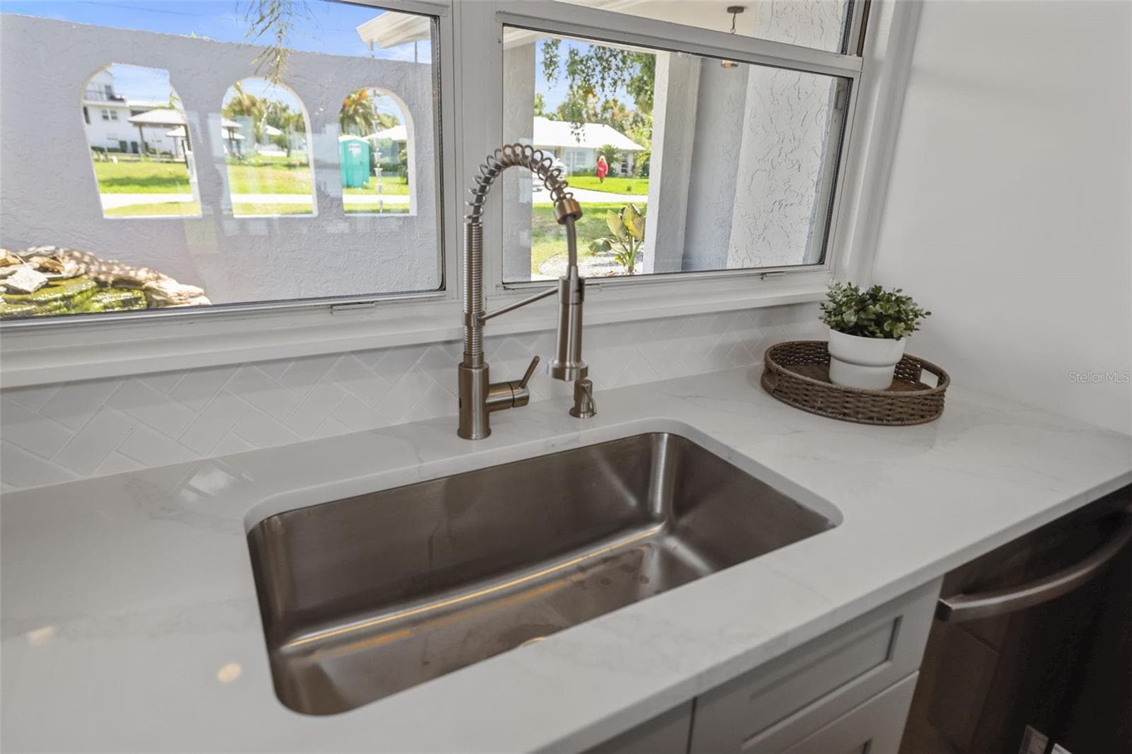 Single Family Residence at 11930 W BAYSHORE DR, CRYSTAL RIVER, photo 55 of 81