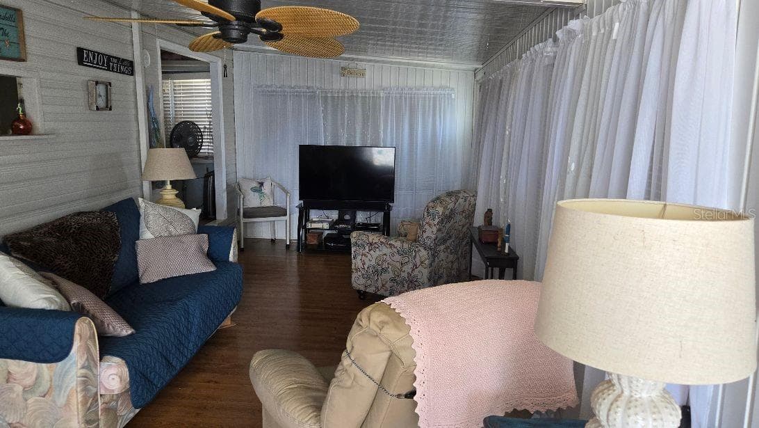 Florida Room and Glass and Screened - 1475 FLAMINGO DR #56, ENGLEWOOD