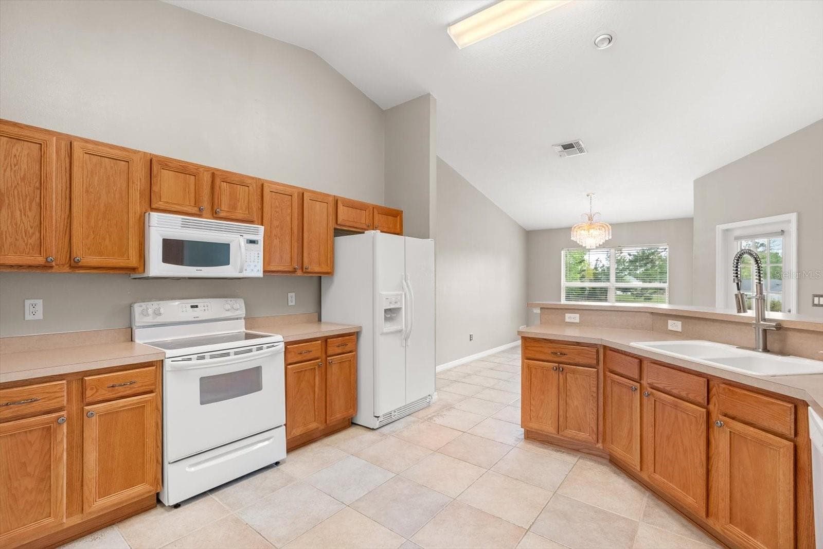 Single Family Residence at 4910 SW 109TH LOOP, OCALA, photo 4 of 23