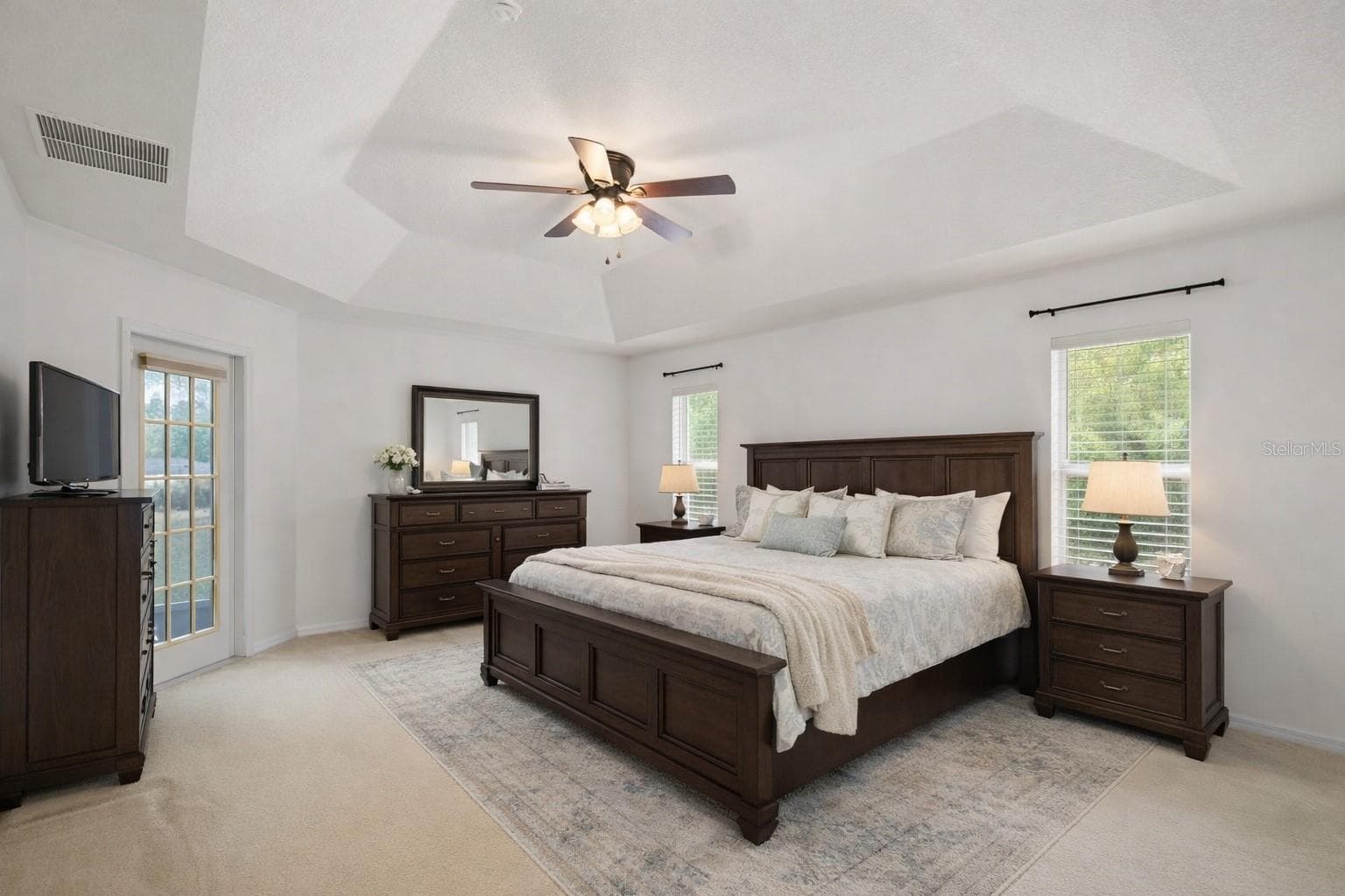 Primary suite with access to back porch - 4910 SW 109TH LOOP, OCALA