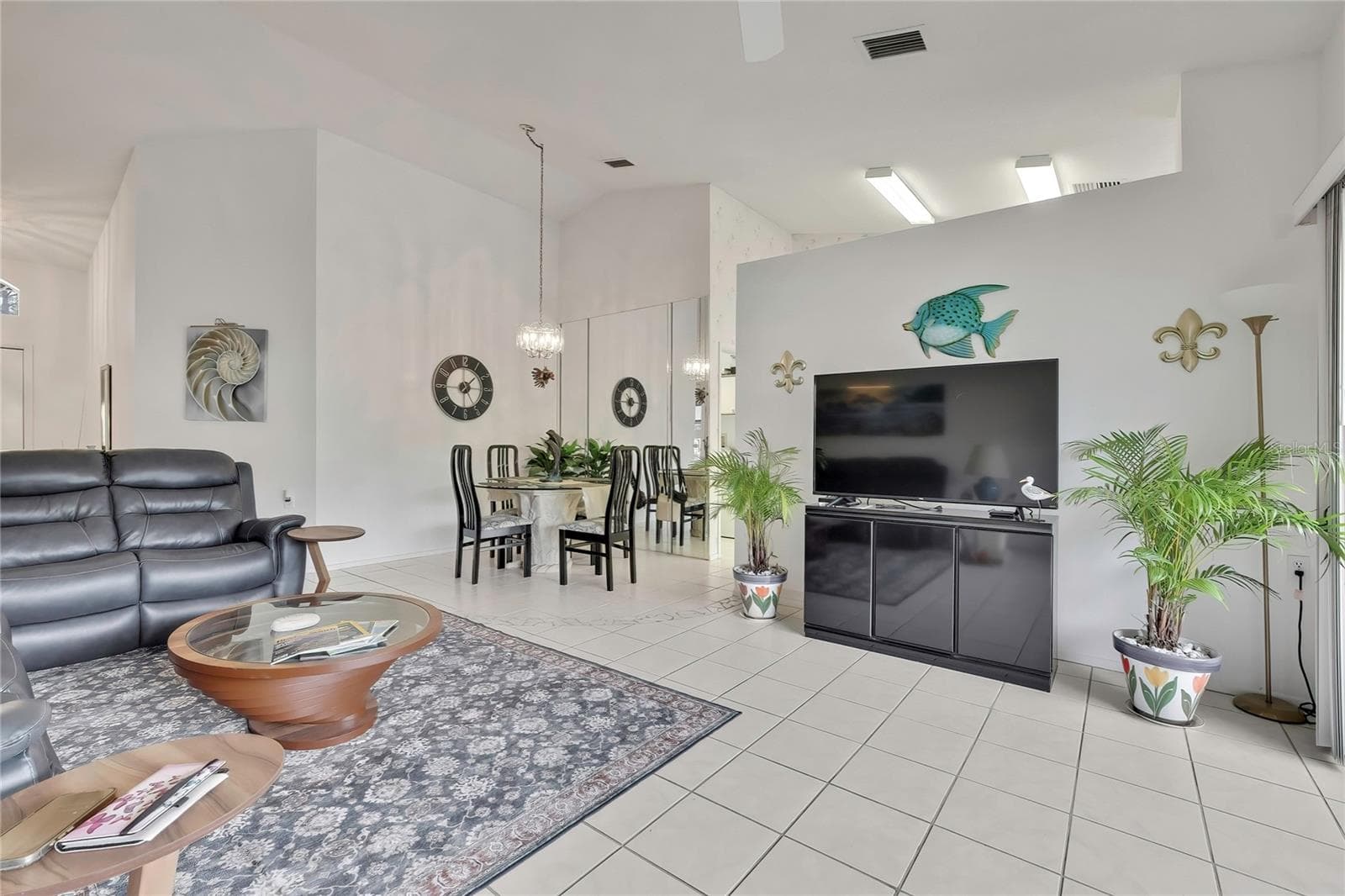 Living Room - 6447 PINE WALK DR, NEW PORT RICHEY