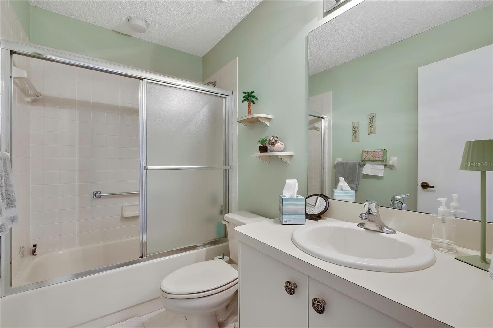 Guest Bath - 6447 PINE WALK DR, NEW PORT RICHEY
