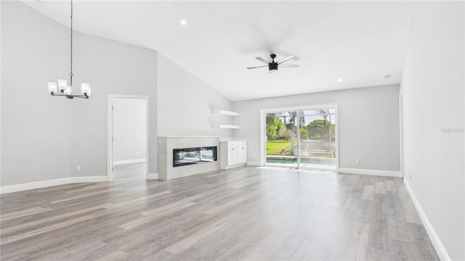 Single Family Residence at 8609 BOYSENBERRY DR, TAMPA, photo 14 of 52