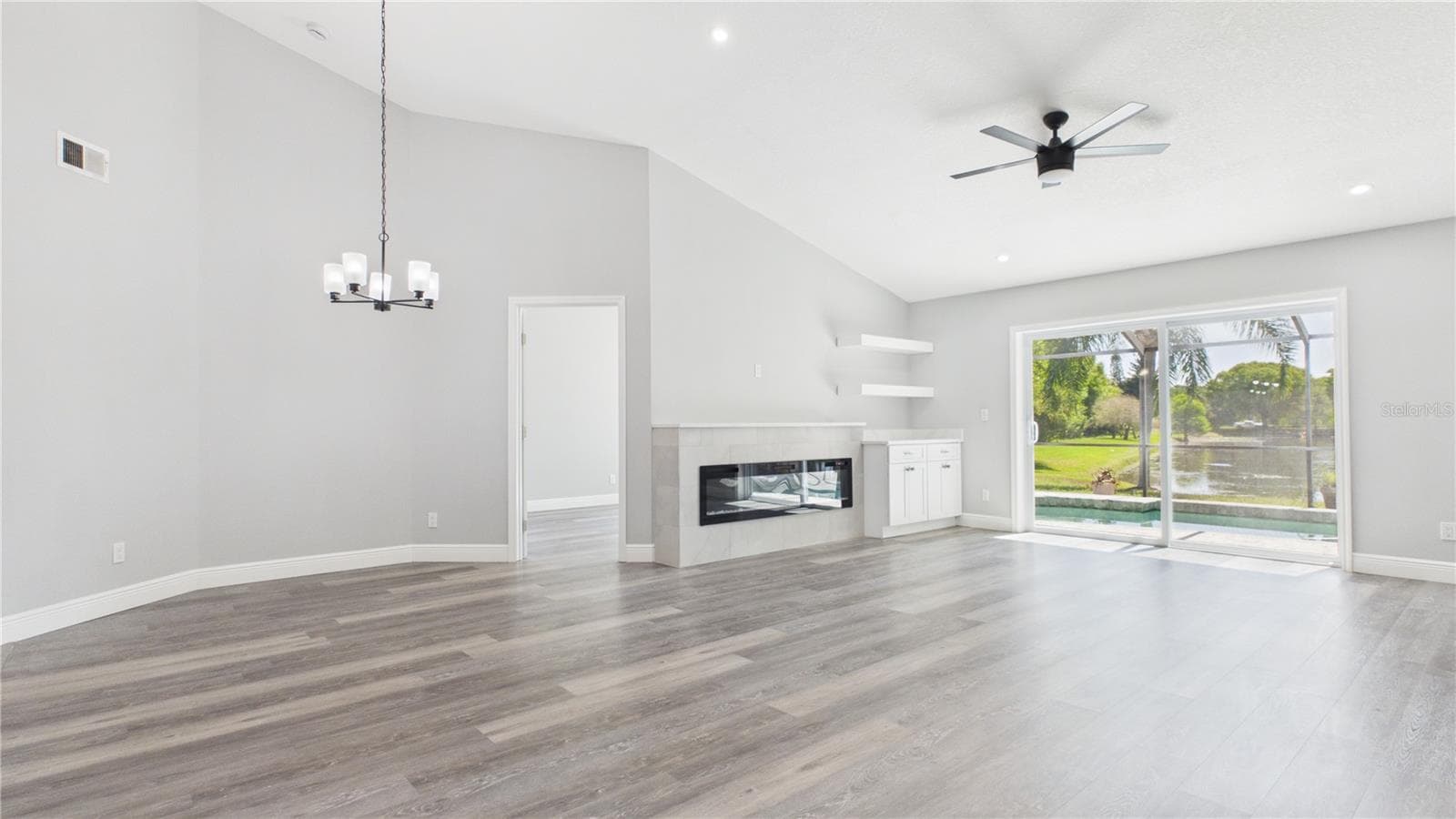 Single Family Residence at 8609 BOYSENBERRY DR, TAMPA, photo 15 of 52