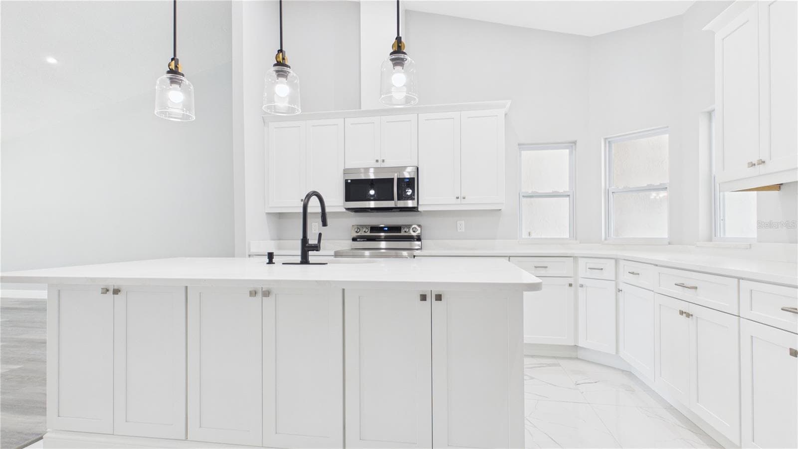 Single Family Residence at 8609 BOYSENBERRY DR, TAMPA, photo 17 of 52