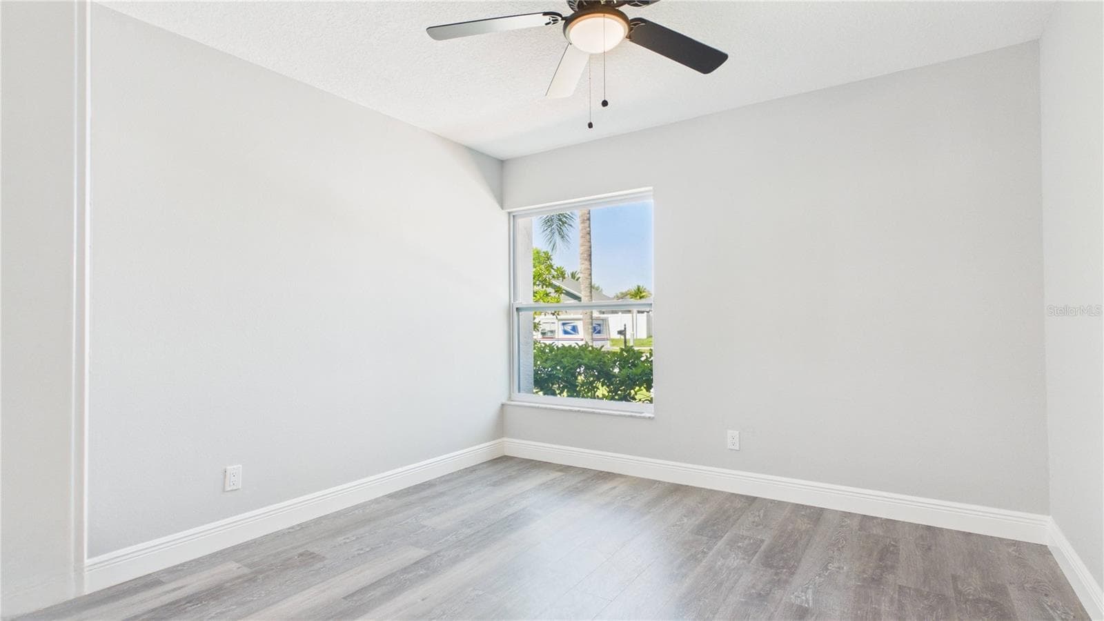 Single Family Residence at 8609 BOYSENBERRY DR, TAMPA, photo 30 of 52