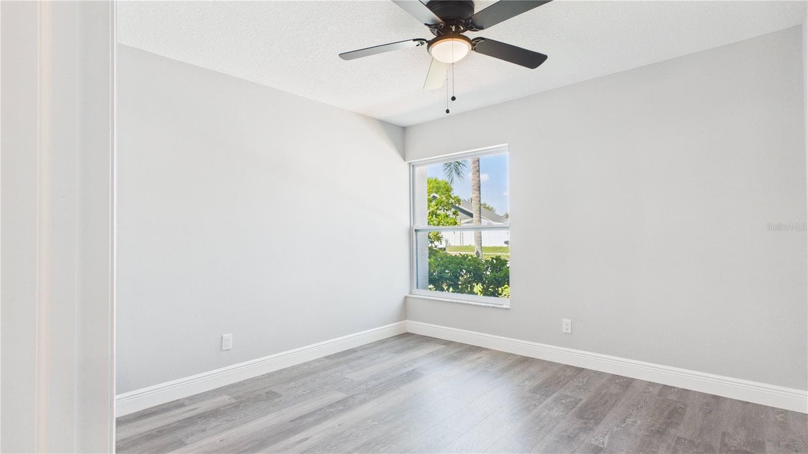 Single Family Residence at 8609 BOYSENBERRY DR, TAMPA, photo 37 of 52