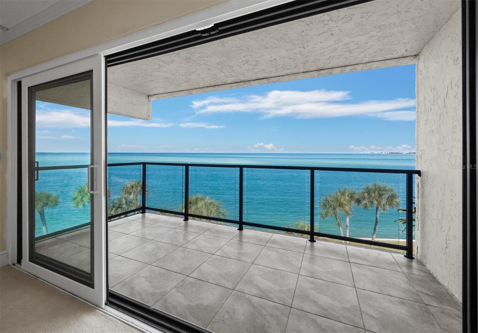 Family room balcony - 4712 OCEAN BLVD #W10, SARASOTA