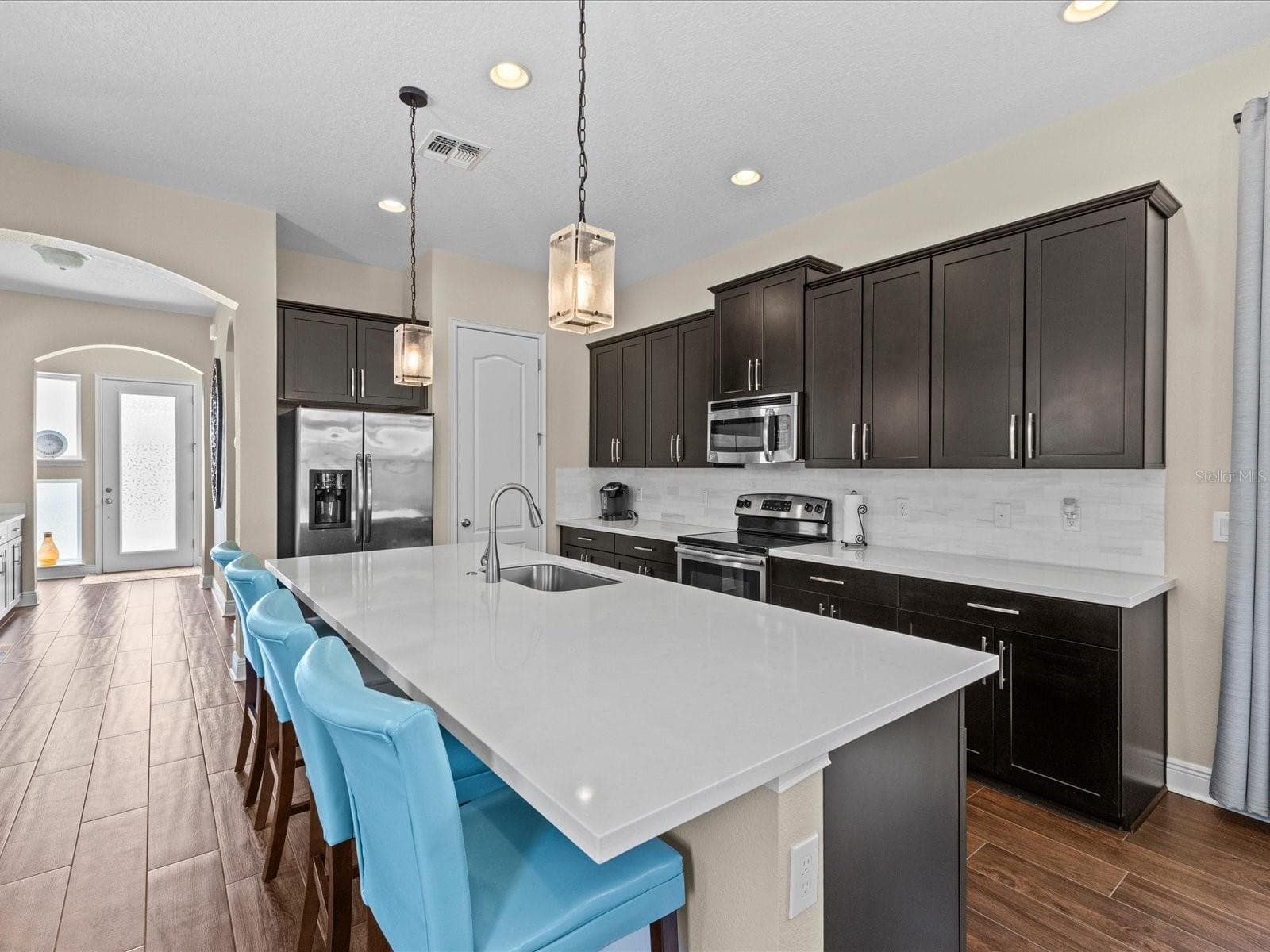 Single Family Residence at 8153 BELLOW ST, ORLANDO, photo 6 of 61