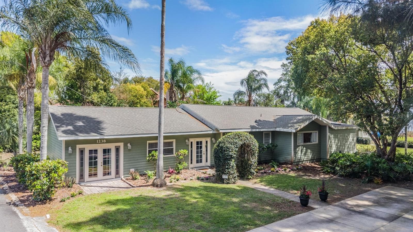1238 S HIGHLAND PARK DR