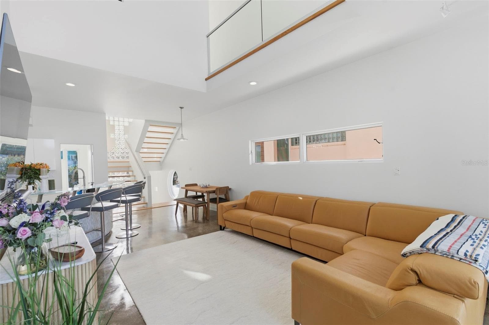 Single Family Residence at 8680 W GULF BLVD, TREASURE ISLAND, photo 26 of 89