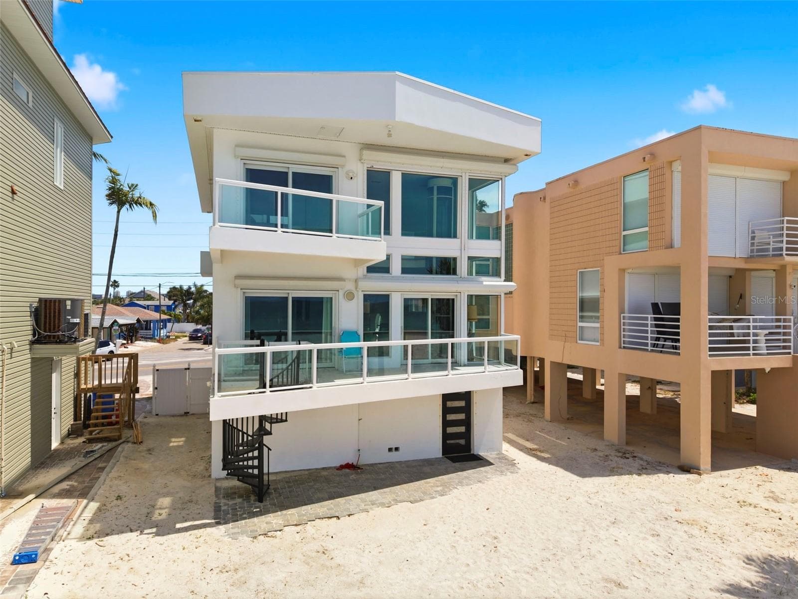 Single Family Residence at 8680 W GULF BLVD, TREASURE ISLAND, photo 69 of 89