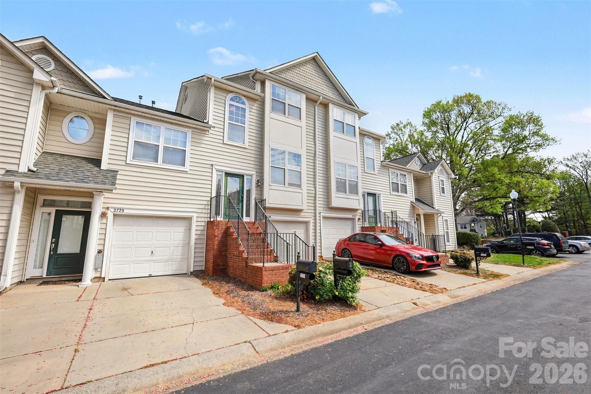 Townhouse at 2729 Avalon Loop Road, Charlotte, photo 25 of 26