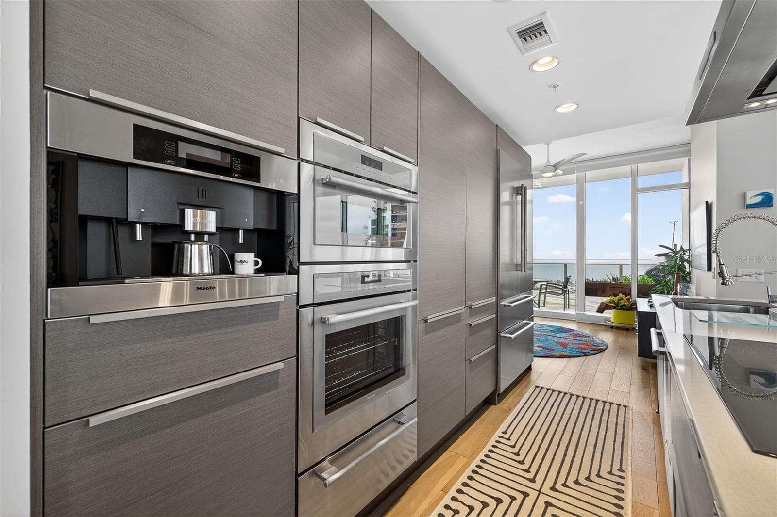 Condominium at 175 1ST ST S #3102, ST PETERSBURG, photo 13 of 69