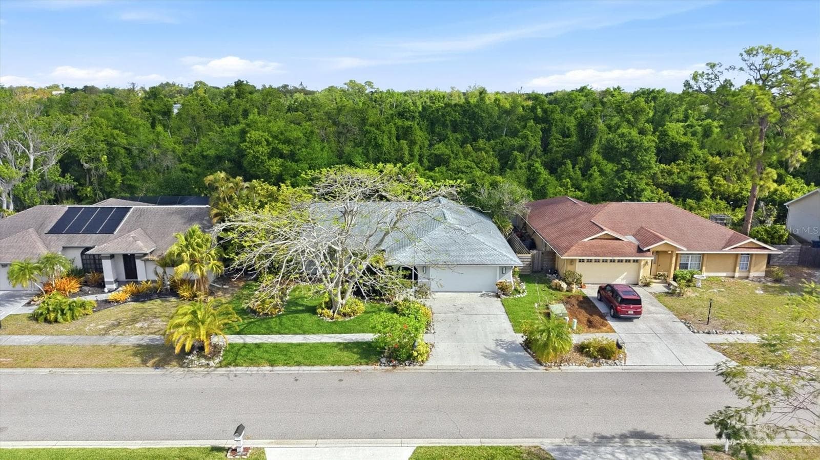 Single Family Residence at 5599 WILDE OAK WAY, SARASOTA, photo 5 of 44
