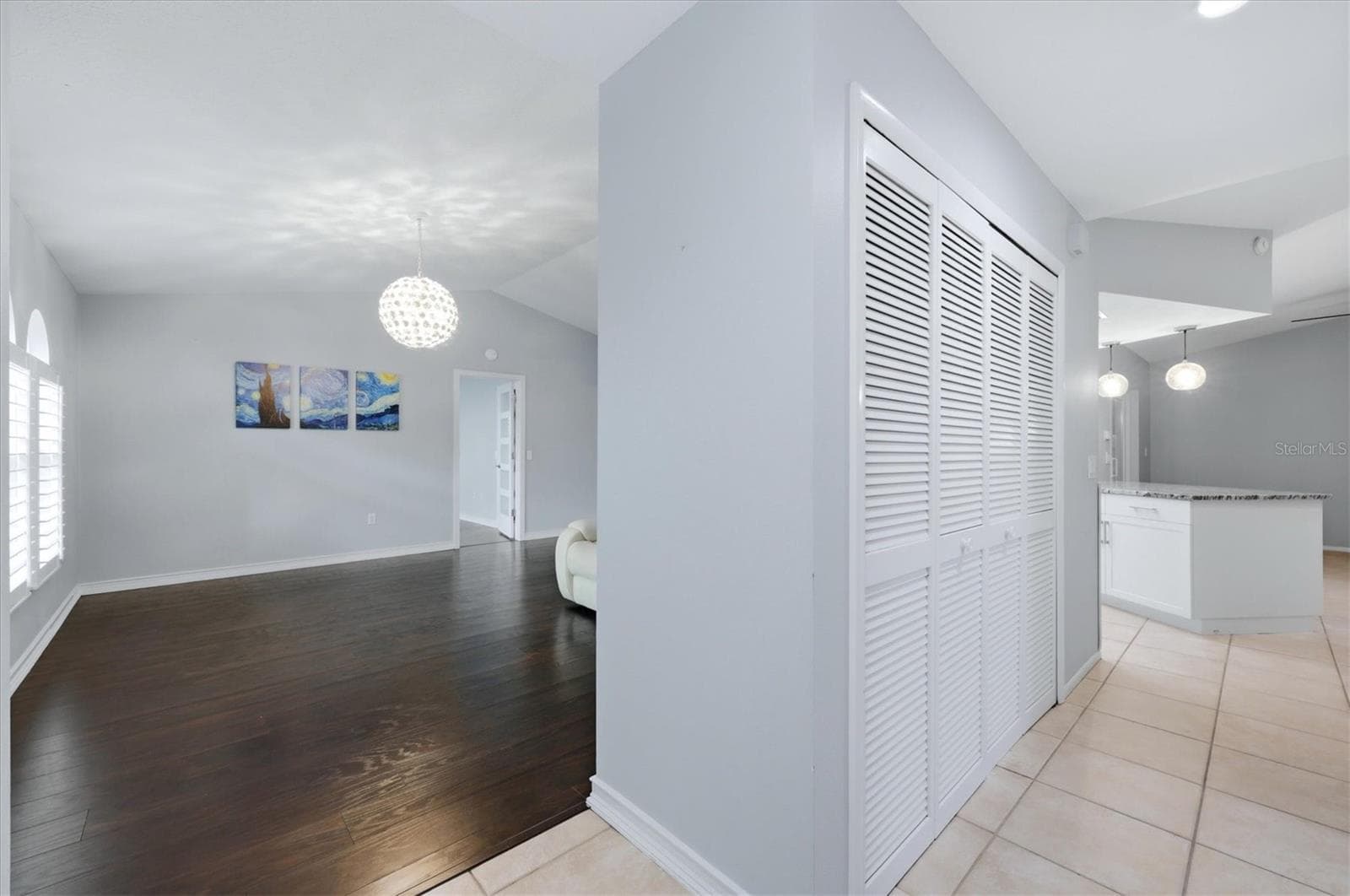Single Family Residence at 5599 WILDE OAK WAY, SARASOTA, photo 11 of 44