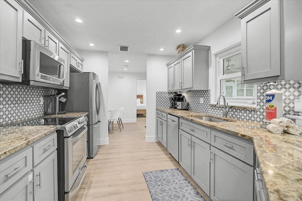 Single Family Residence at 3515 LA PALOMA AVE, SARASOTA, photo 10 of 46