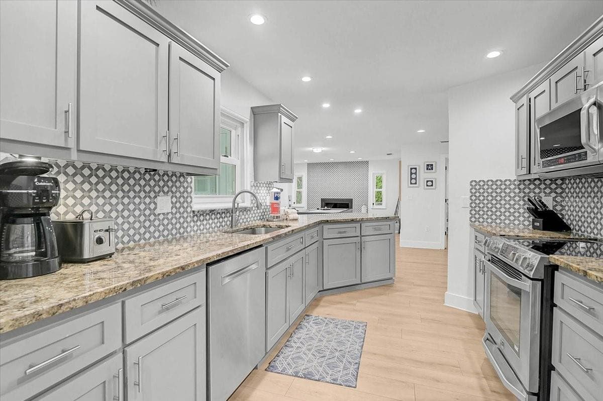 Single Family Residence at 3515 LA PALOMA AVE, SARASOTA, photo 36 of 46