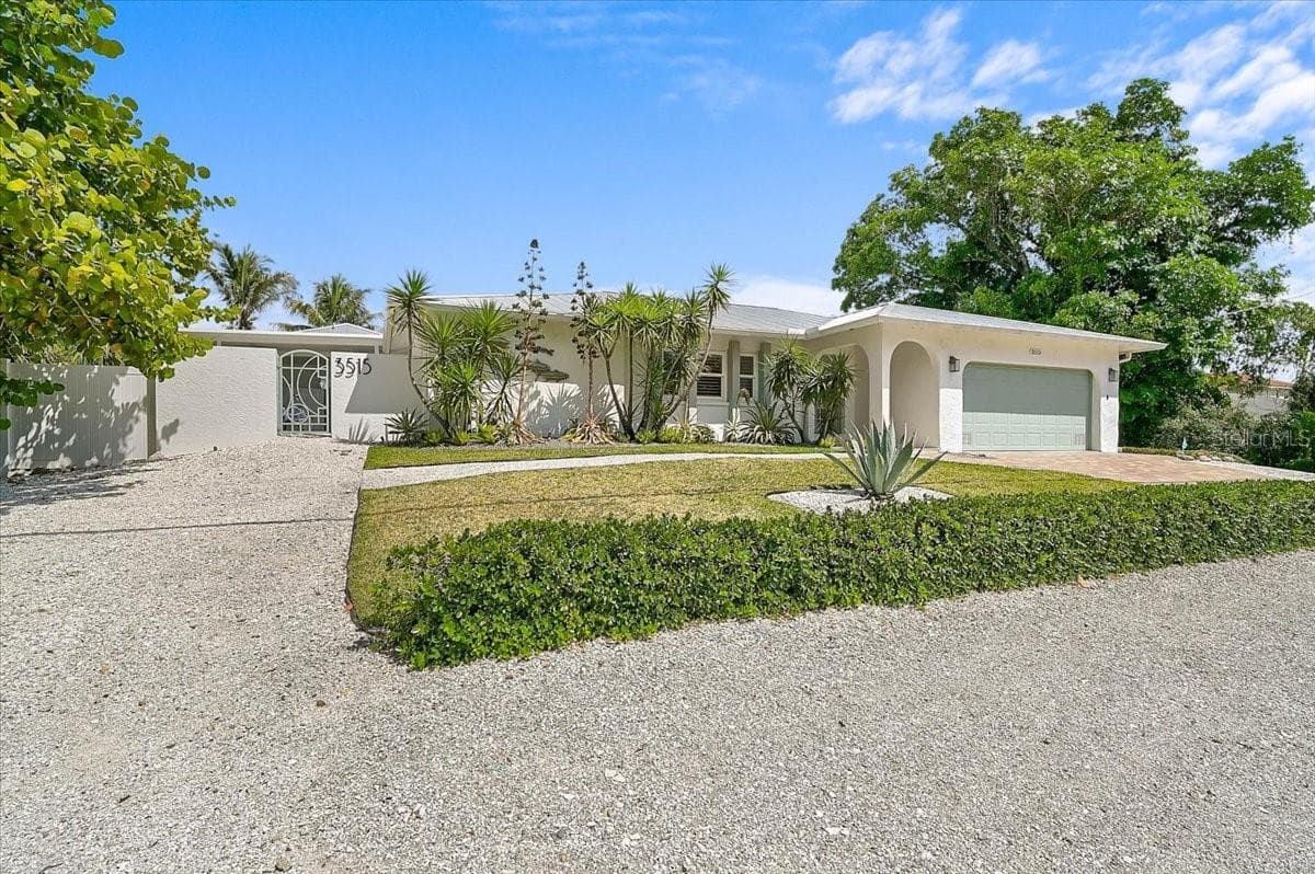 Single Family Residence at 3515 LA PALOMA AVE, SARASOTA, photo 6 of 46