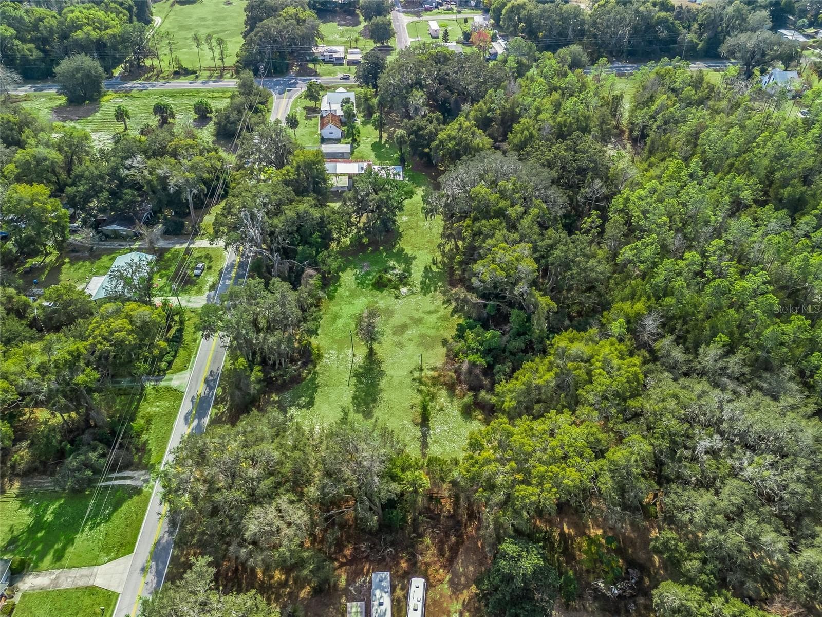 Single Family Residence at 10487 SE HIGHWAY 42, SUMMERFIELD, photo 67 of 74