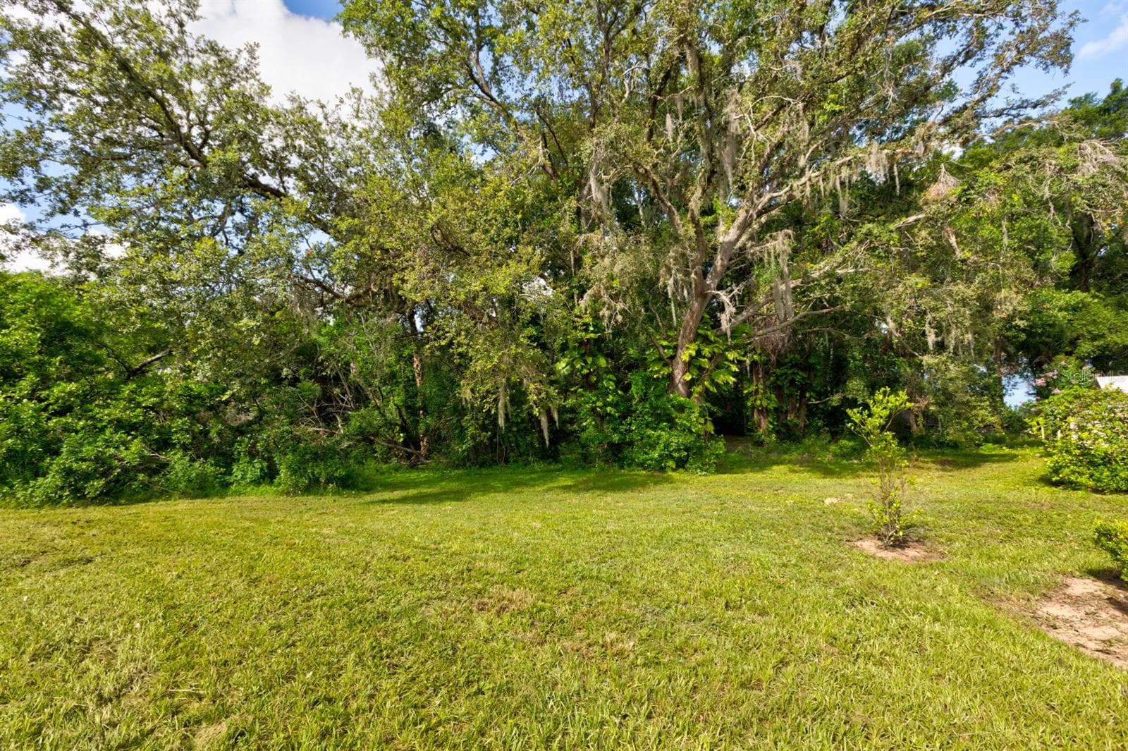 COUNTRY CLUB RD