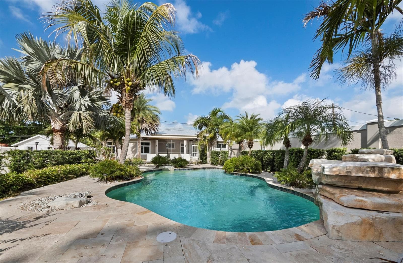 Single Family Residence at 5618 BRITANNIA DR, SARASOTA, photo 8 of 67