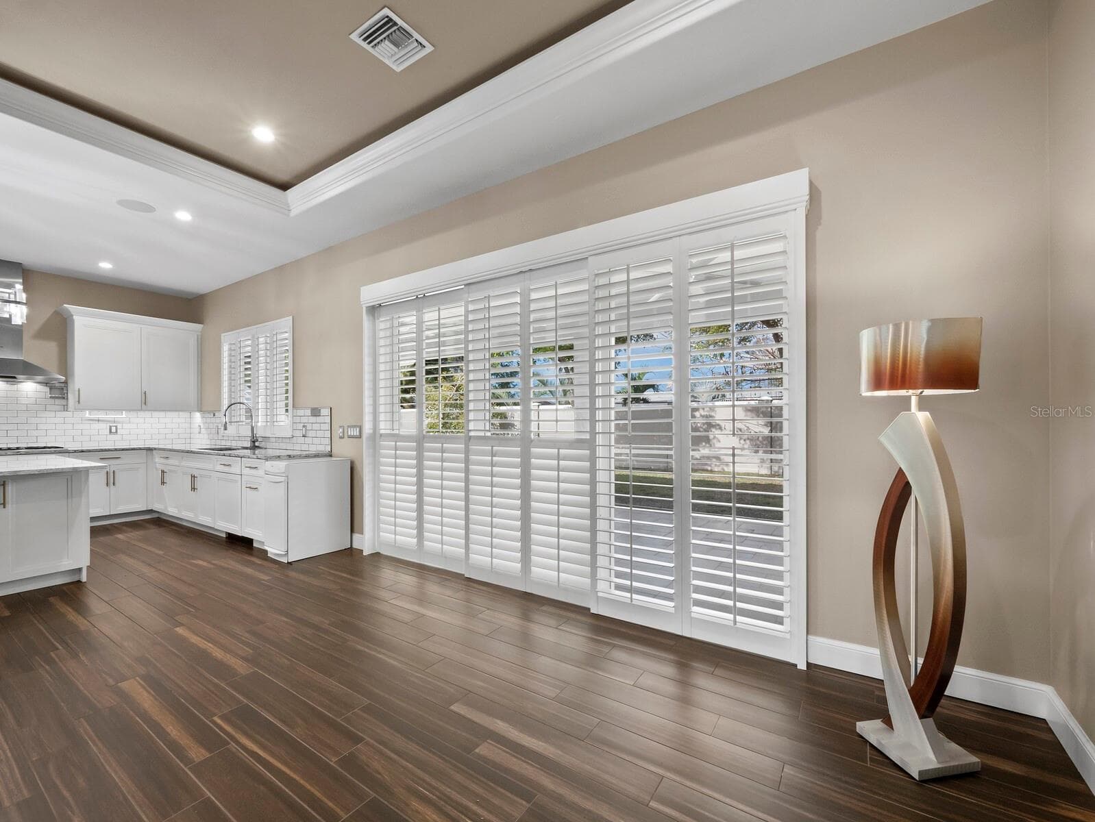 Single Family Residence at 5618 BRITANNIA DR, SARASOTA, photo 20 of 67