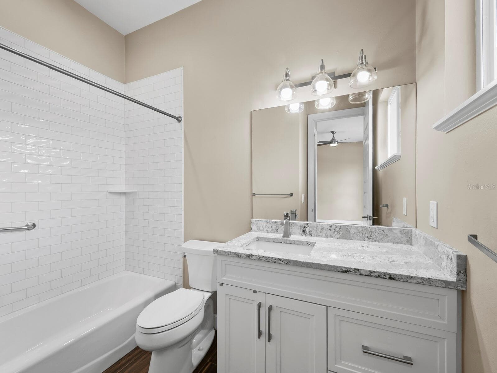 Single Family Residence at 5618 BRITANNIA DR, SARASOTA, photo 36 of 67