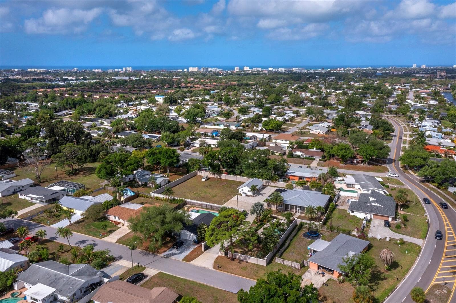 Single Family Residence at 5618 BRITANNIA DR, SARASOTA, photo 61 of 67