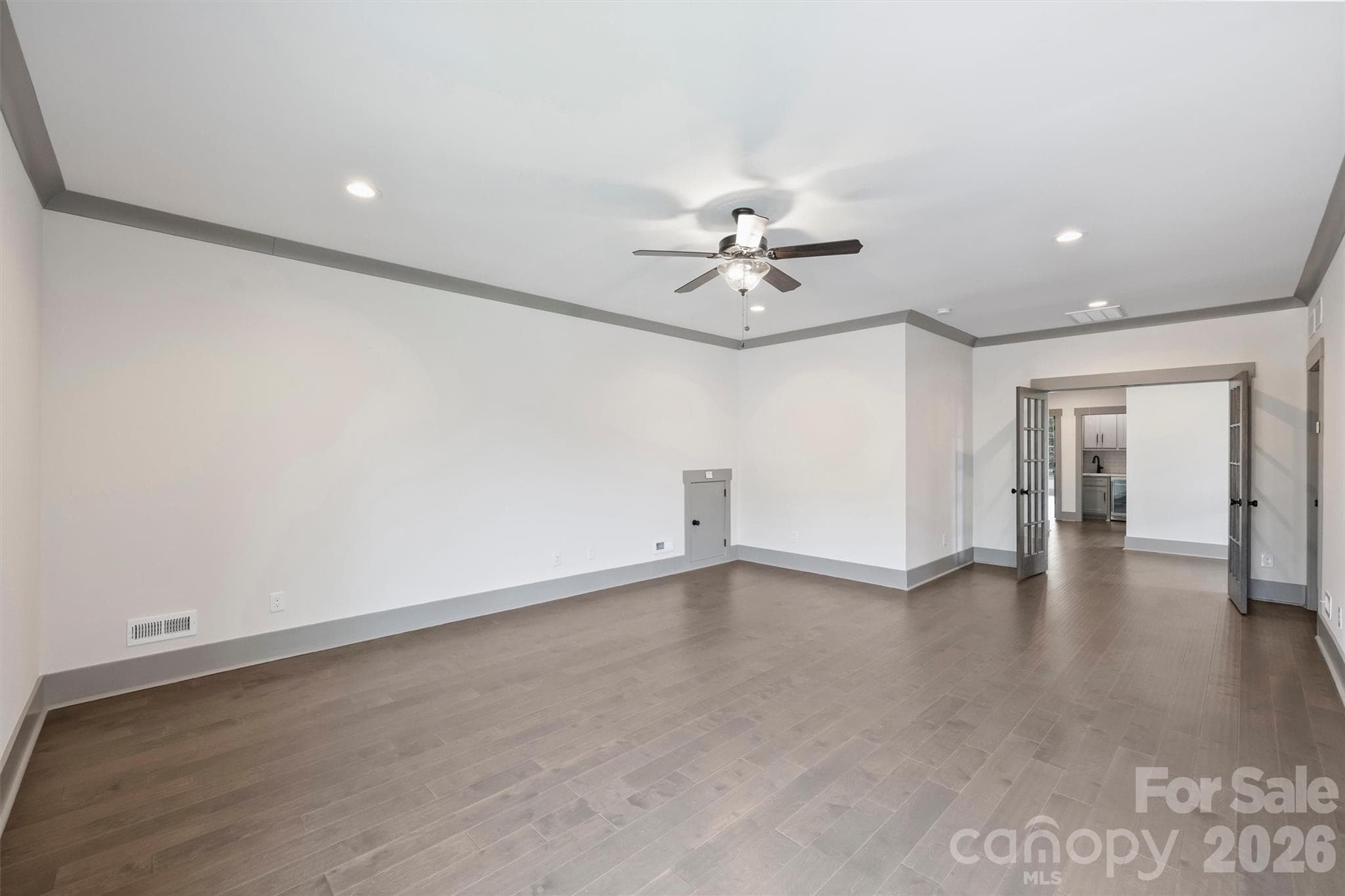 Bonus Room w/ 2nd Laundry Room (Upstairs Laundry) - 8159 Fairview Road, Charlotte