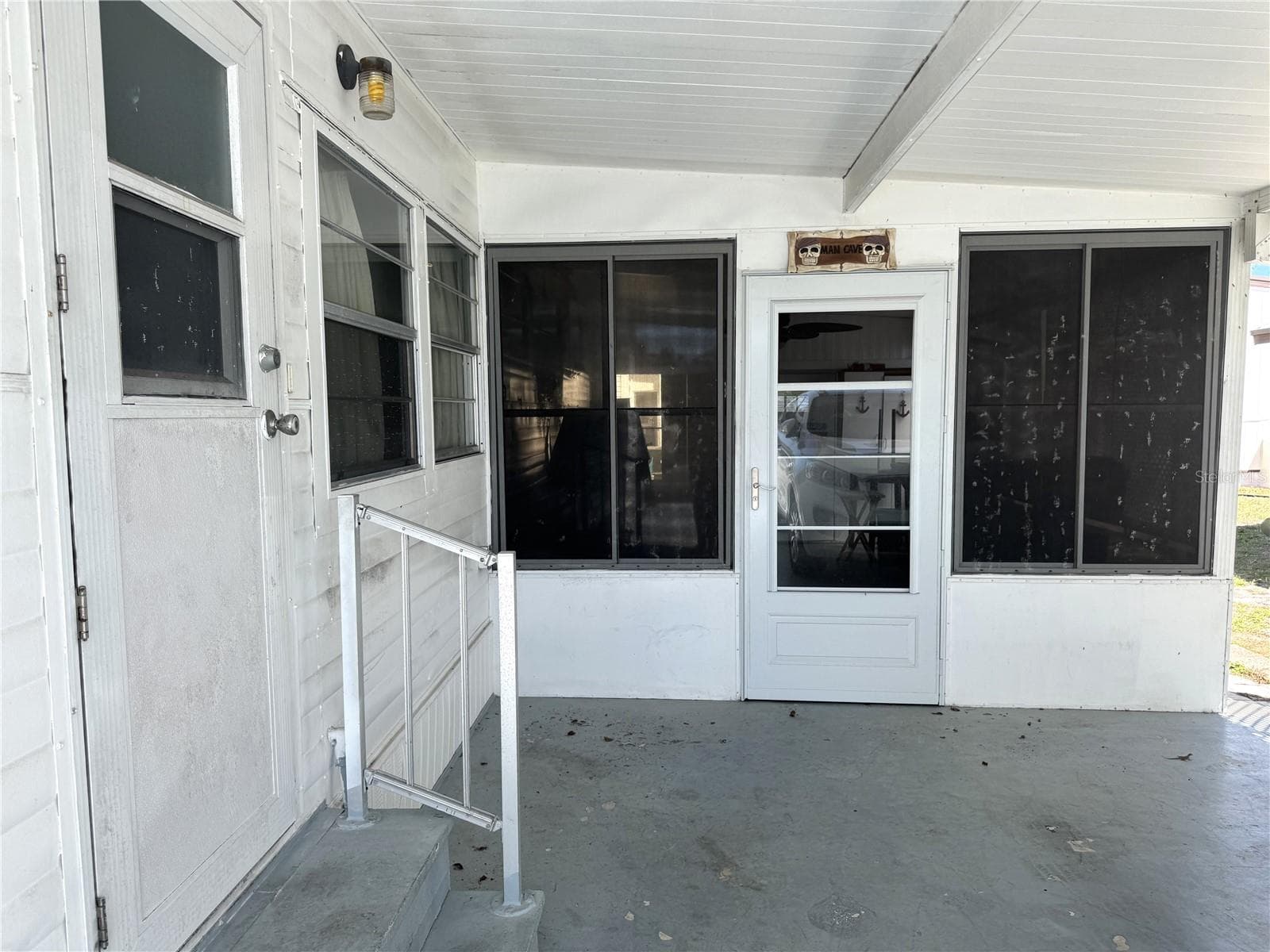 Storage, Carport area - 254 SOUTHWINDS DR, SARASOTA