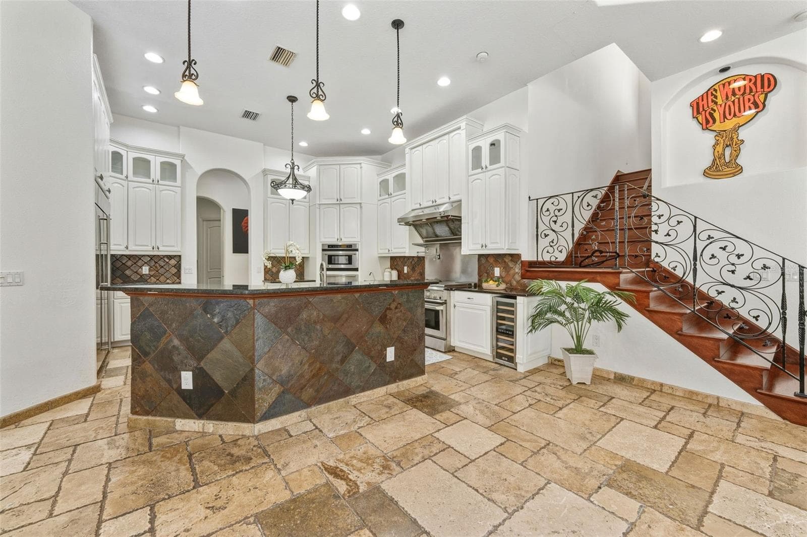Single Family Residence at 19165 GERACI RD, LUTZ, photo 19 of 77