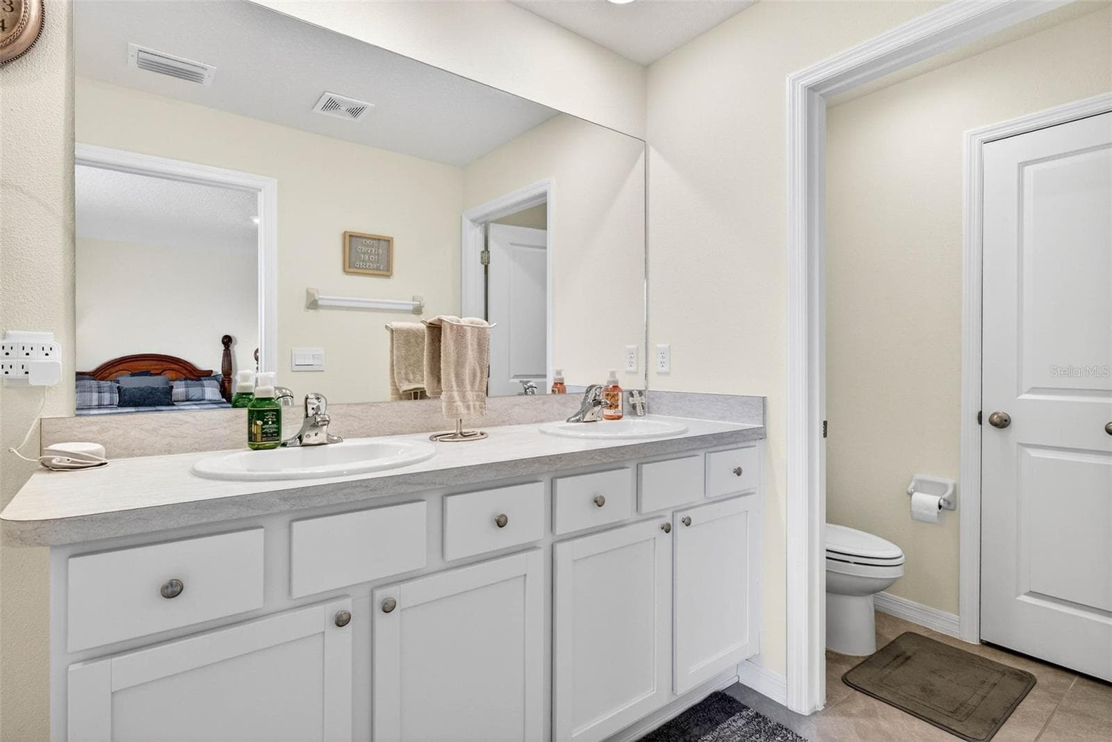 Primary Bath - 13765 WHISKEY DAISY DR, DADE CITY