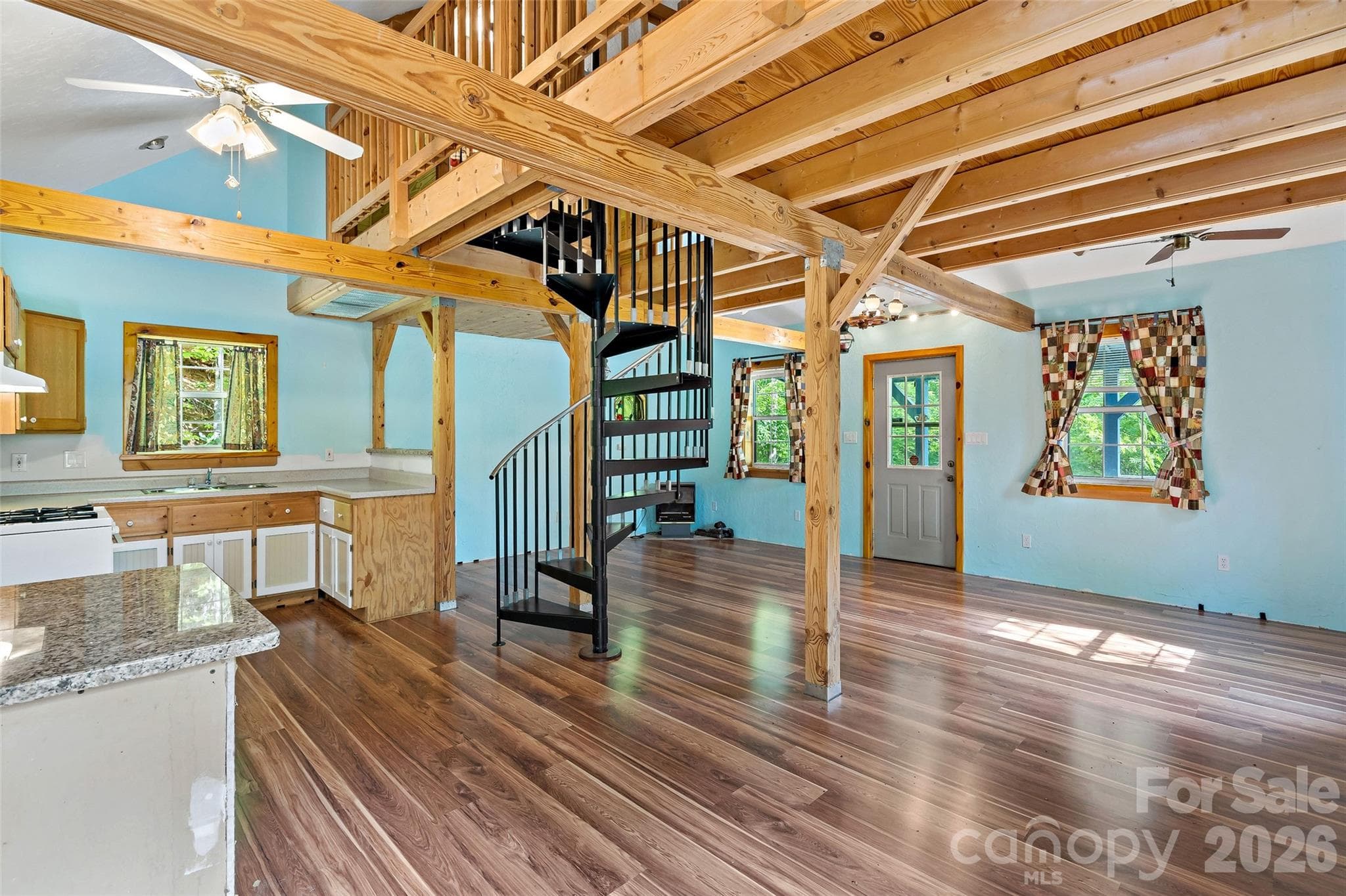 Single Family Residence at 42 Parkway Drive, Marion, photo 10 of 30