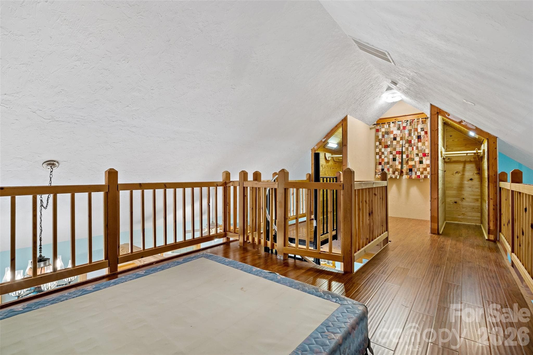 Single Family Residence at 42 Parkway Drive, Marion, photo 21 of 30