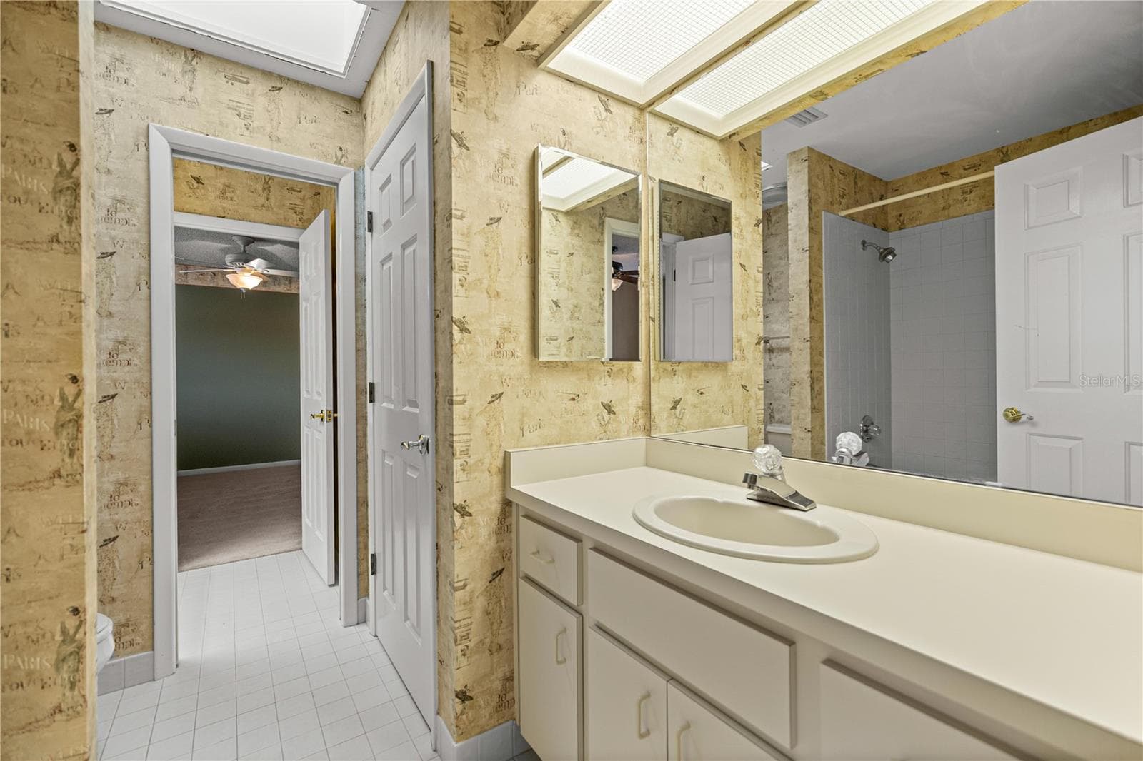 Villa at 2050 SE 37TH COURT CIR, OCALA, photo 24 of 34